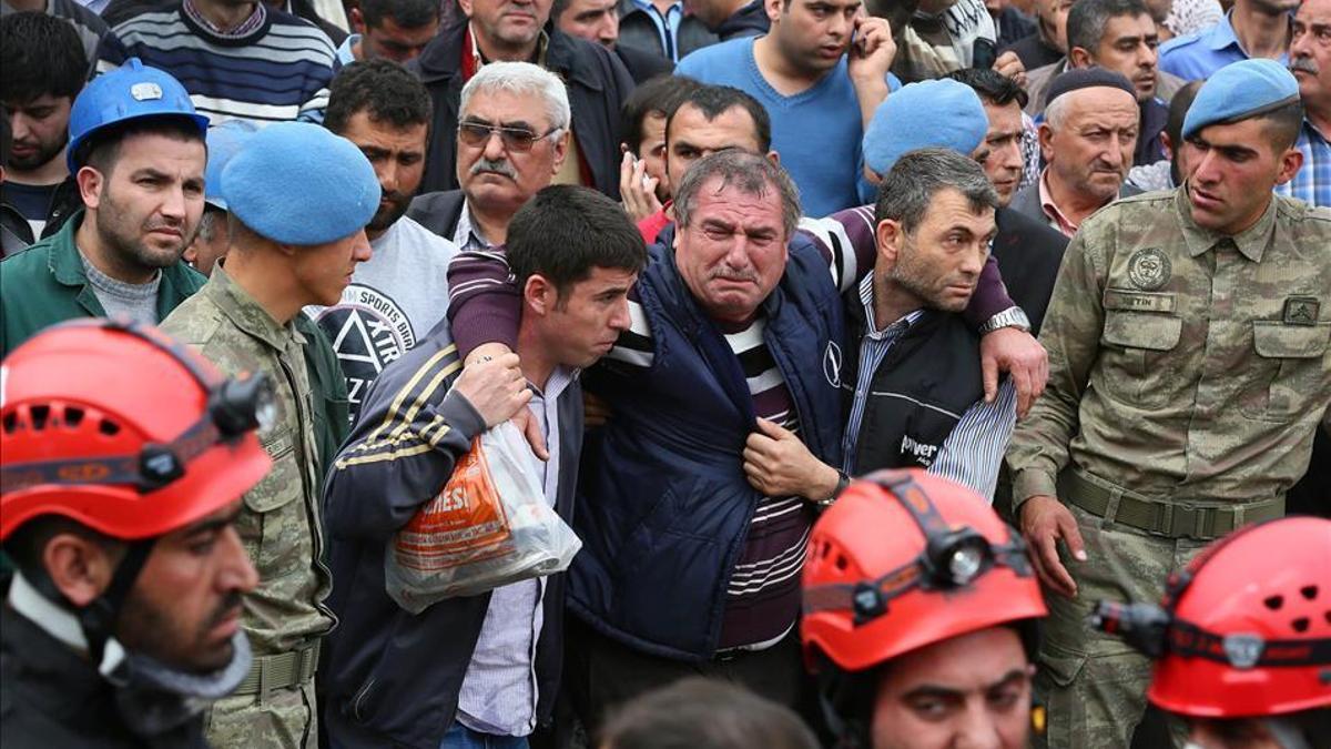 Soma maden faciasında 28 kamu görevlisinin yargılandığı davada karar çıktı