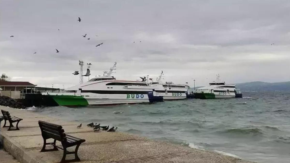 Deniz ulaşımına fırtına engeli! BUDO seferlerine iptal