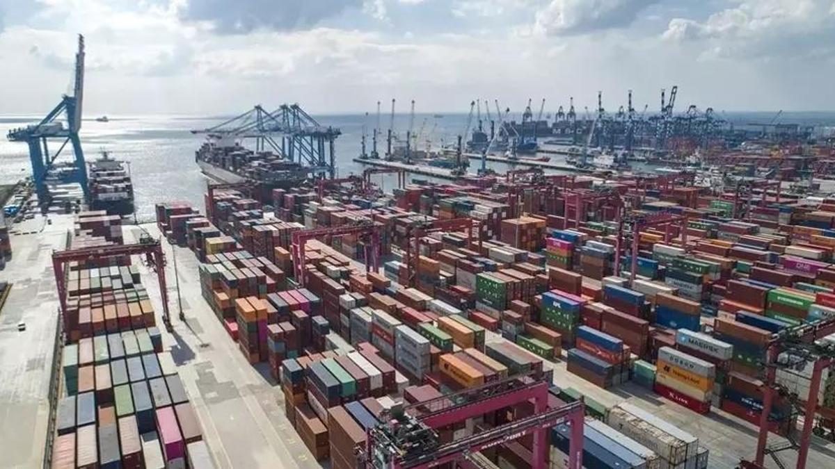 Türkiye'nin ihracatı 23 milyar 415 milyon dolar oldu