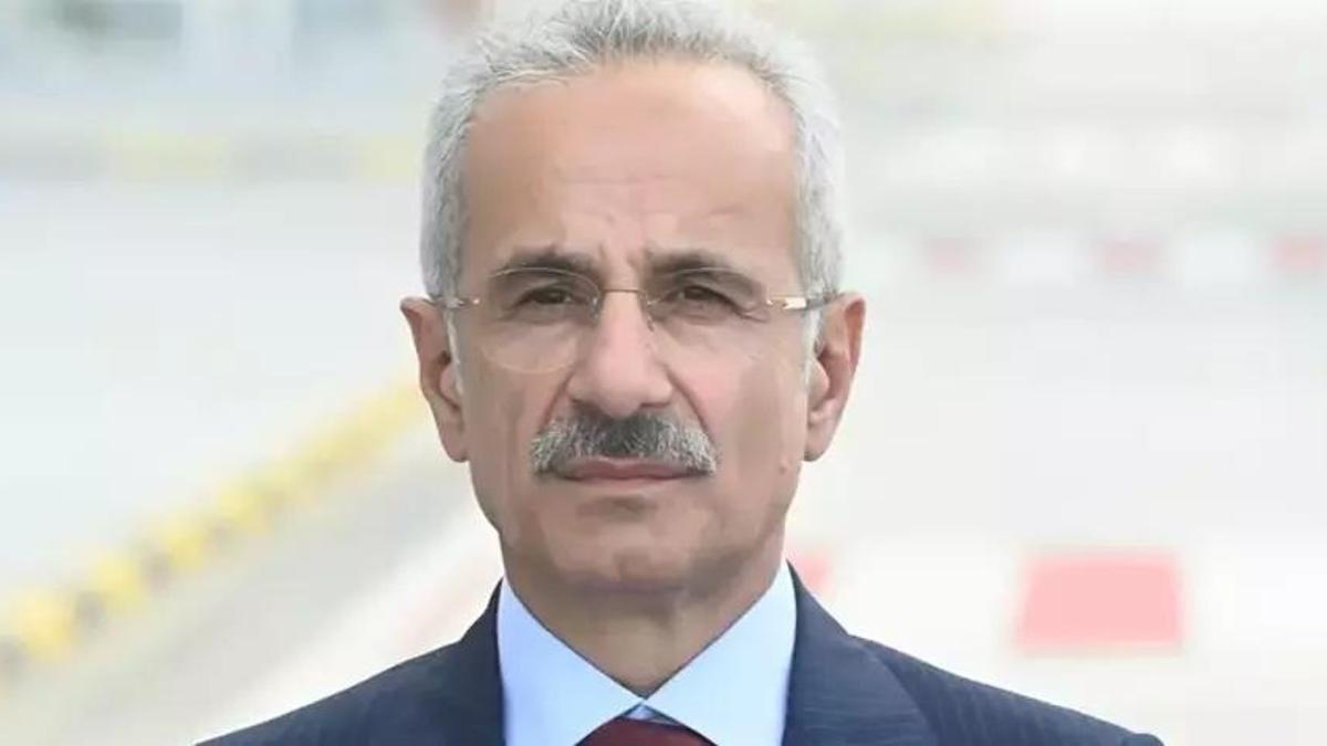 Bakan Uraloğlu: Kanal İstanbul projesinden vazgeçmedik