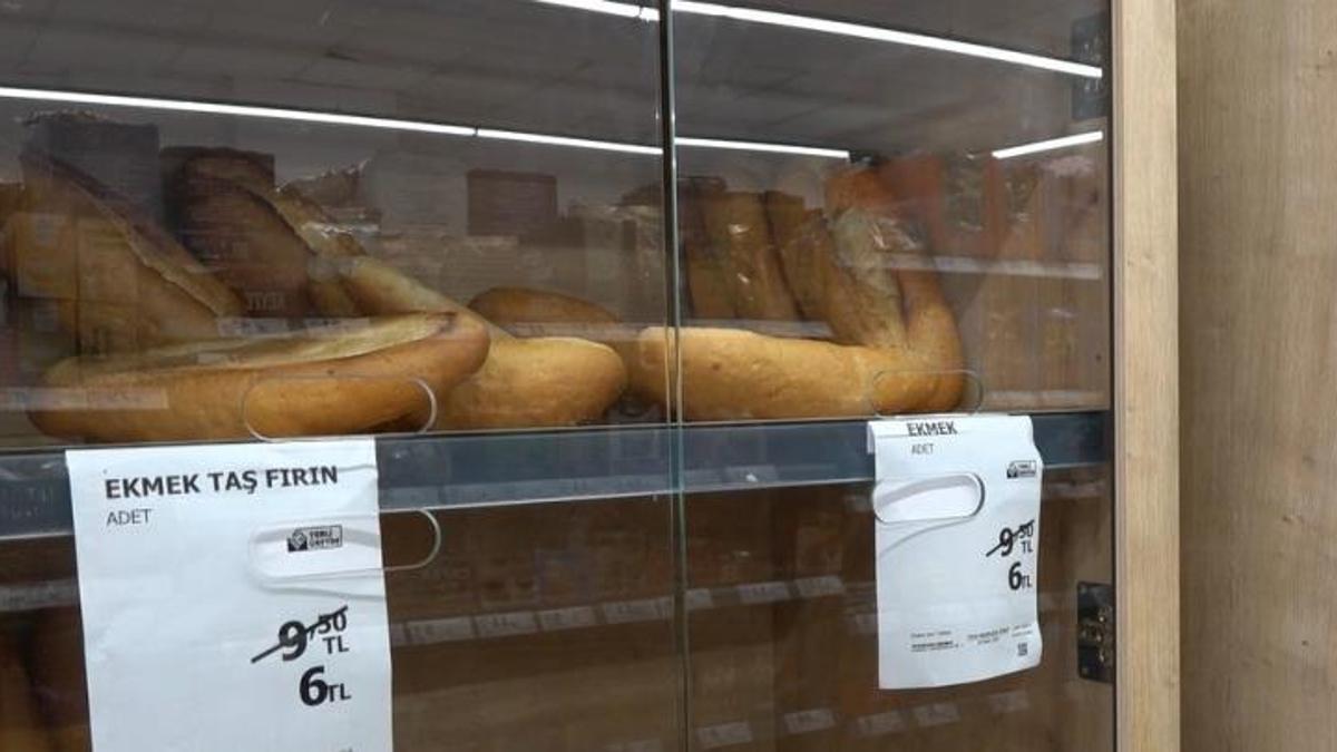 İki marketin kıyasıya rekabeti fiyatları aşağı çekti! Yarı fiyatına satılıyor