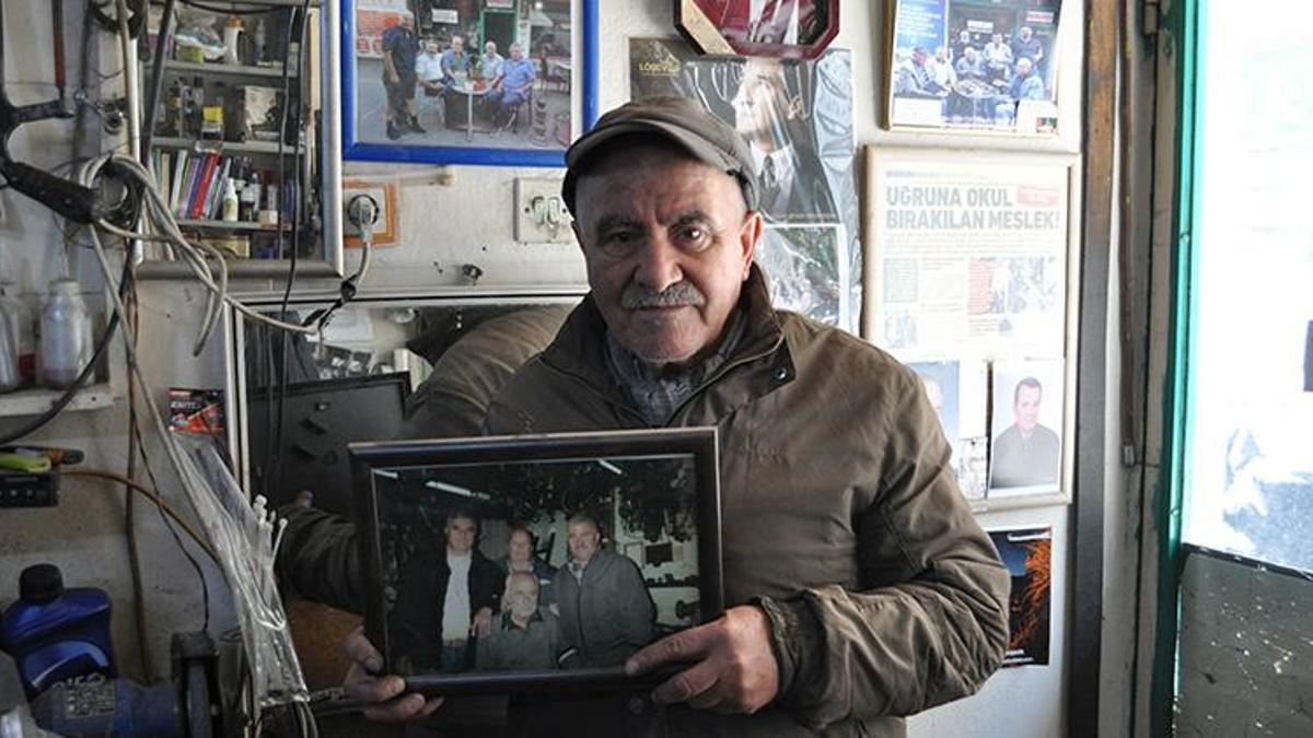 Böyle dostluk görülmedi! Tamirci arkadaşı kanser oldu, dükkanı kapanmasın diye tamirci oldu