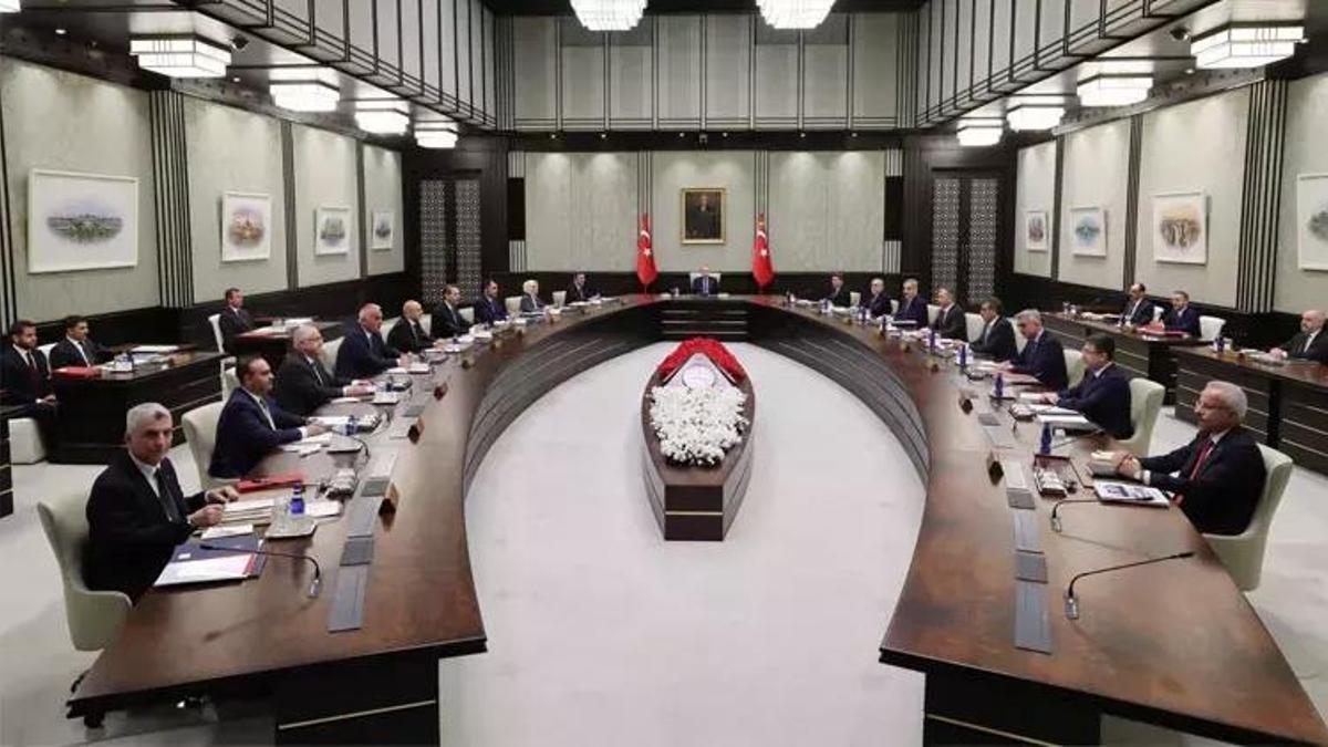 Cumhurbaşkanlığı Kabinesi Beştepe’de toplandı! İşte masadaki konular