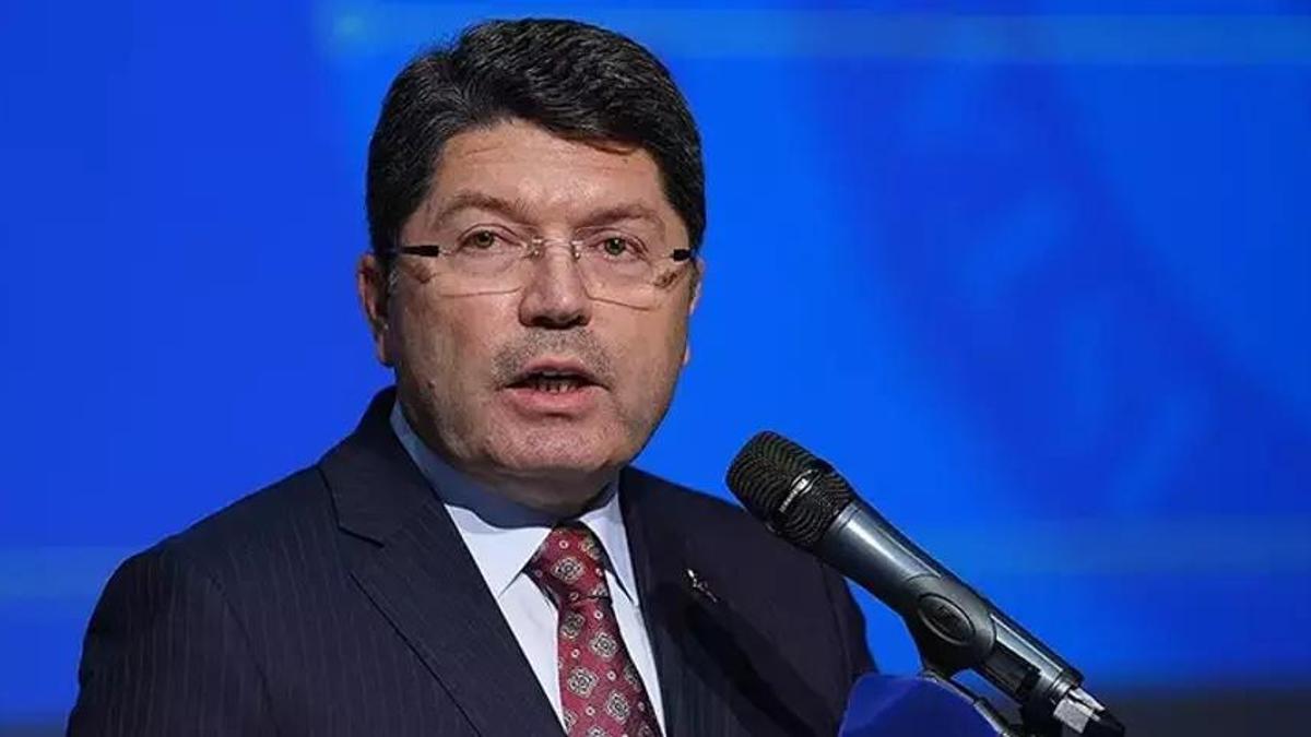 Bakan Tunç açıkladı: Hükümlüler tahliyesine 1 ay kala İŞKUR ve meslek danışmanlarıyla görüşebilecek