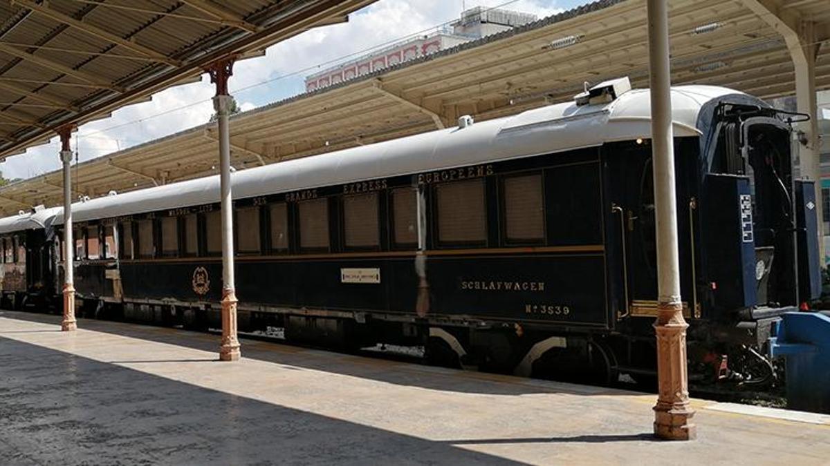Uluslararası 2 turistik tren, İstanbul'a geliyor! Bakan Uraloğlu açıkladı
