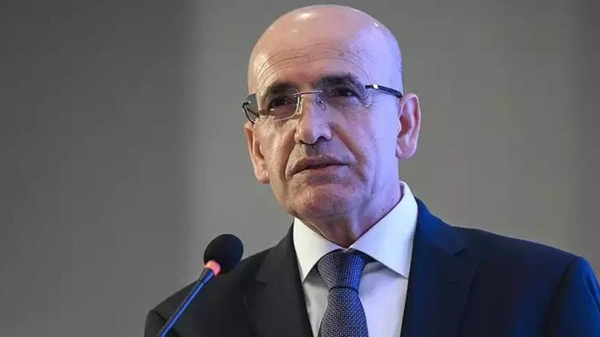 Bakan Şimşek bir gazetede yer alan hakkındaki iddialara yanıt verdi