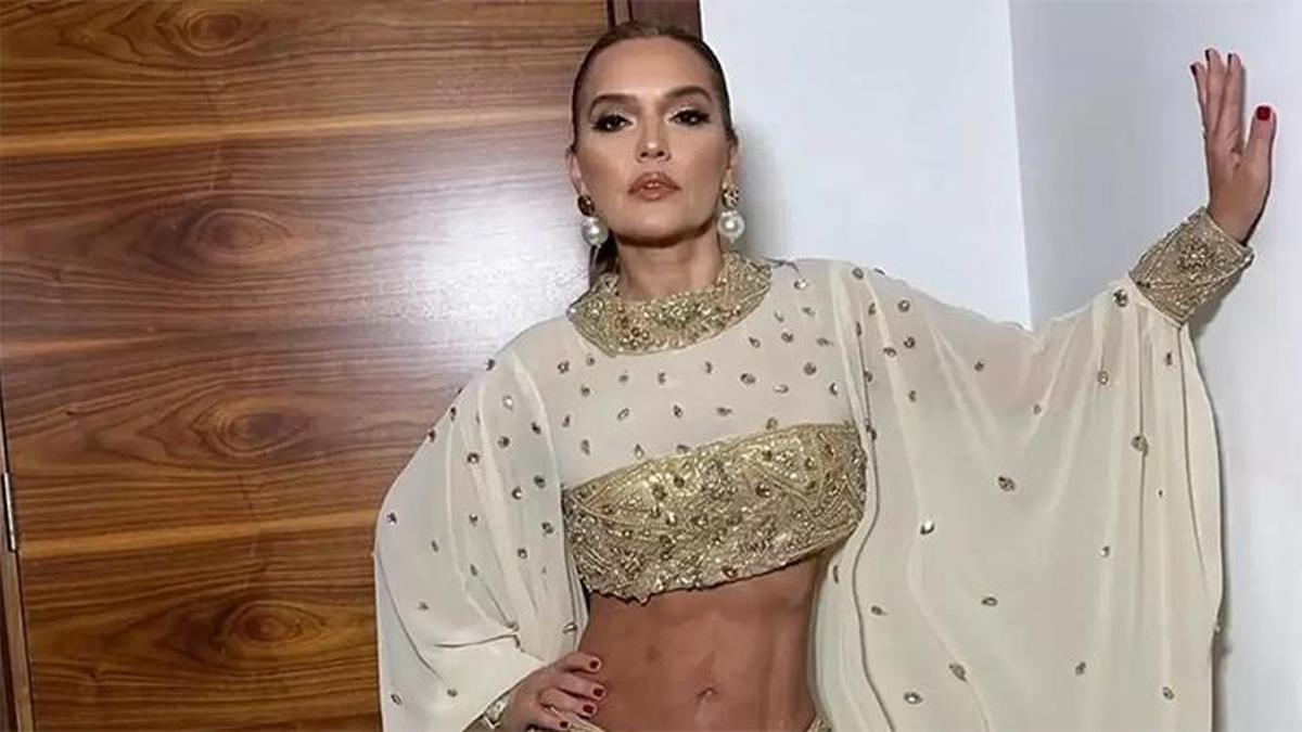 Demet Akalın Bodrum'da yüksek fiyatlara isyan etti! 'İki kişilik kahvaltıya 1850 lira ödedim'