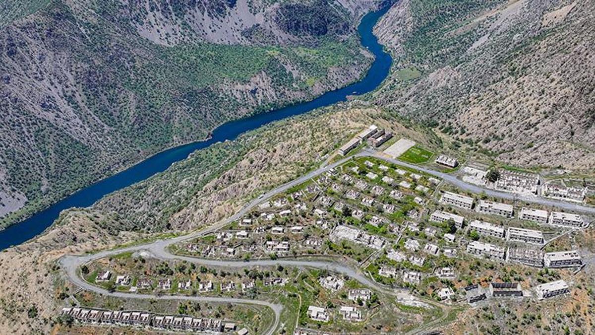 Diyarbakır'ın terk edilen İtalyan köyü geçmişin izlerini taşıyor! Bir zamanlar burada İtalyanlar yaşıyordu
