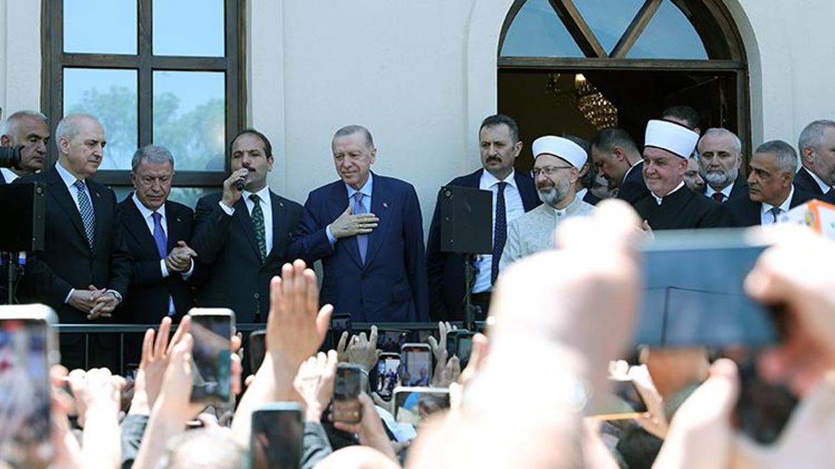 Gümrükçü İshak Ağa Camii açıldı! Erdoğan: Uzun ve titiz bir çalışmanın eseri