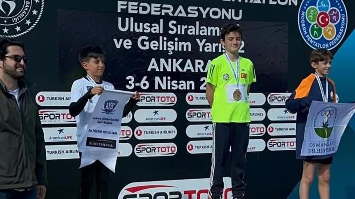 Muğlalı genç üç şampiyonada da zirveyi bırakmadı