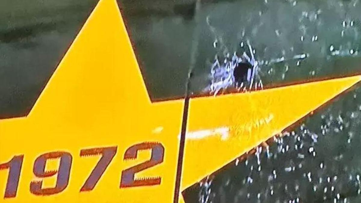 Galatasaray takım otobüsüne Göztepe deplasmanında taşlı saldırı!