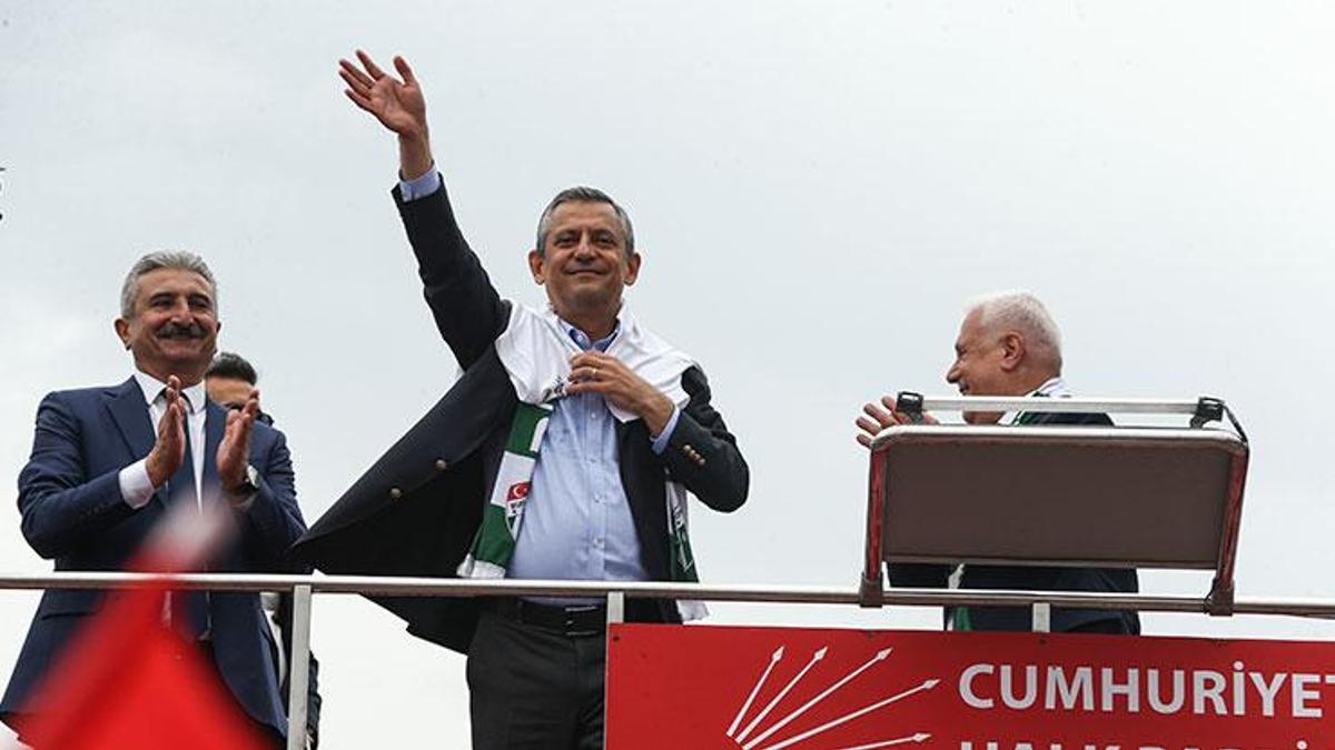 CHP Lideri Özgür Özel, partisinin Bursa mitinginde konuştu