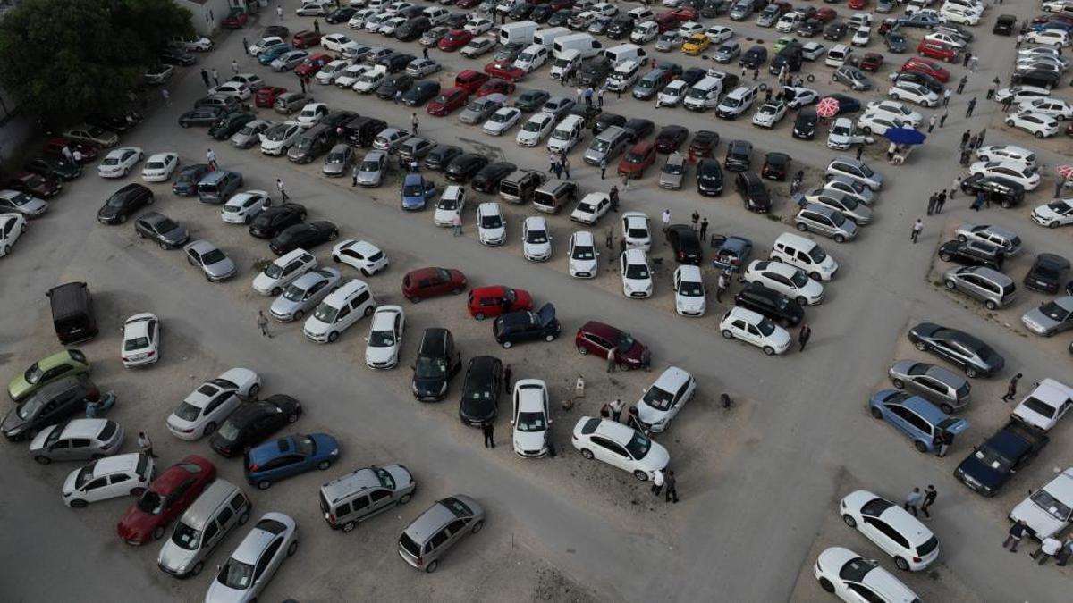 İkinci el otomobile bayram dopingi! Alıcılar sıraya girdi