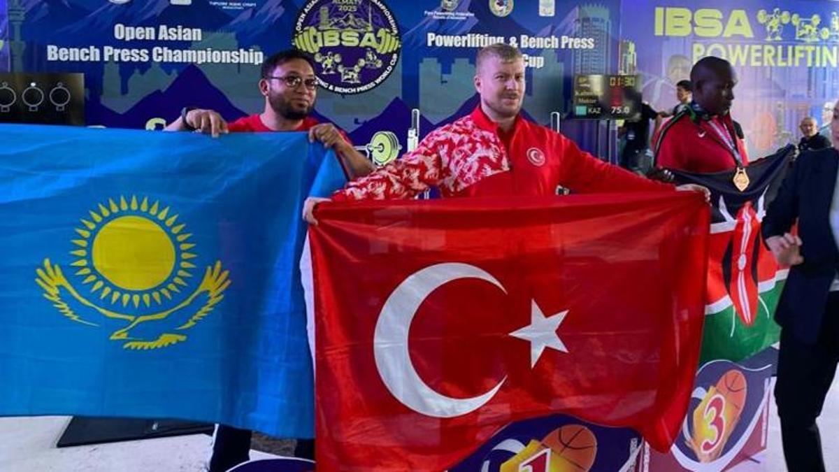 2 Dünya rekoru kırıp şampiyon oldular!