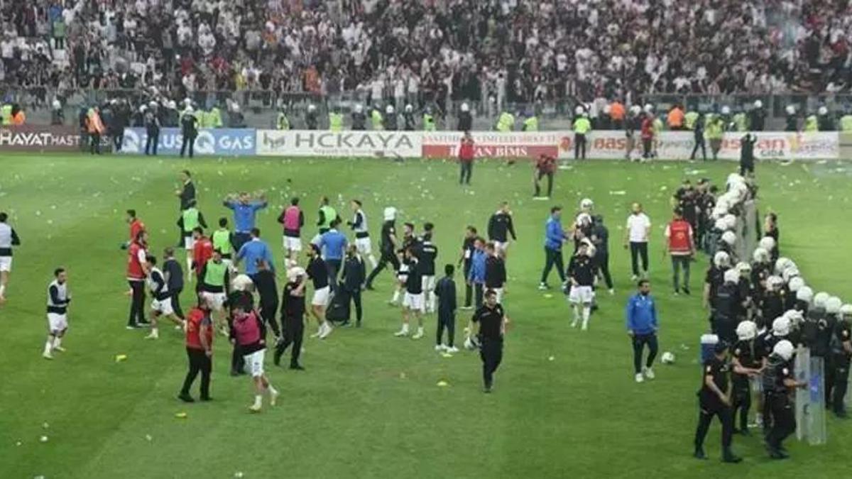 TFF olaylı Elazığspor - Vanspor maçı kararını açıkladı