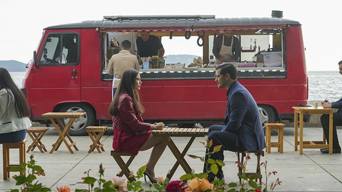 Reytingin raconu belli: Eşref Tek! ‘Sana aşık olmamak çok zor’