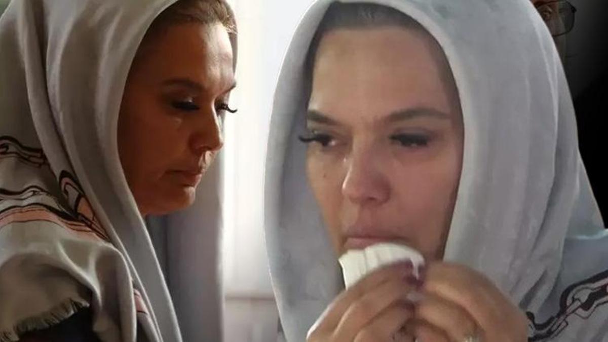 Şarkıcı Demet Akalın'ın acı günü: Cenazede gözyaşlarına boğuldu