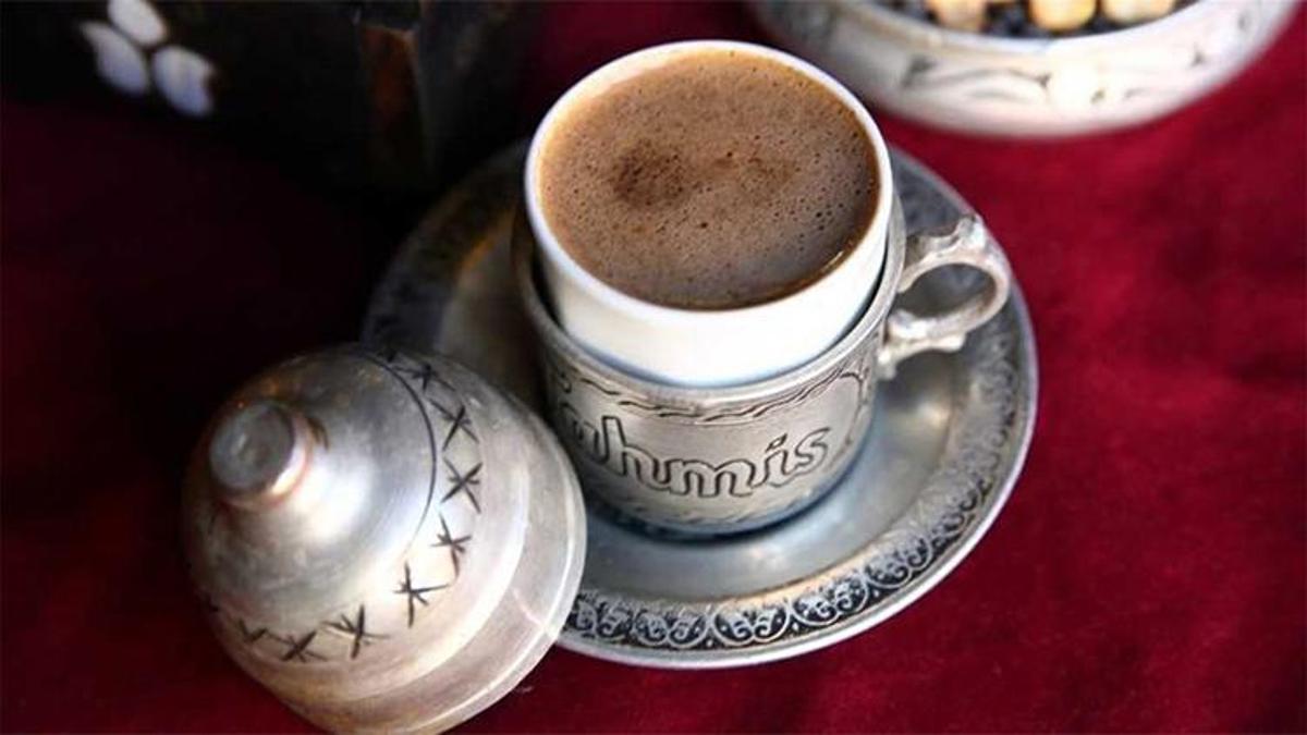 Gaziantep'in yöresel içecekleri: Menengiç kahvesi, meyan şerbeti ve dahası...