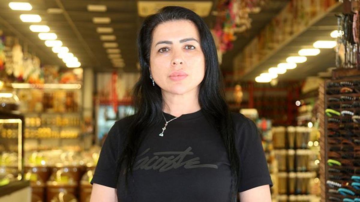 Antalya'da mülk sahibinin kiracıya yaptığını düşmanı yapmaz! Kiracının yokluğunda dükkanı alt üst etti