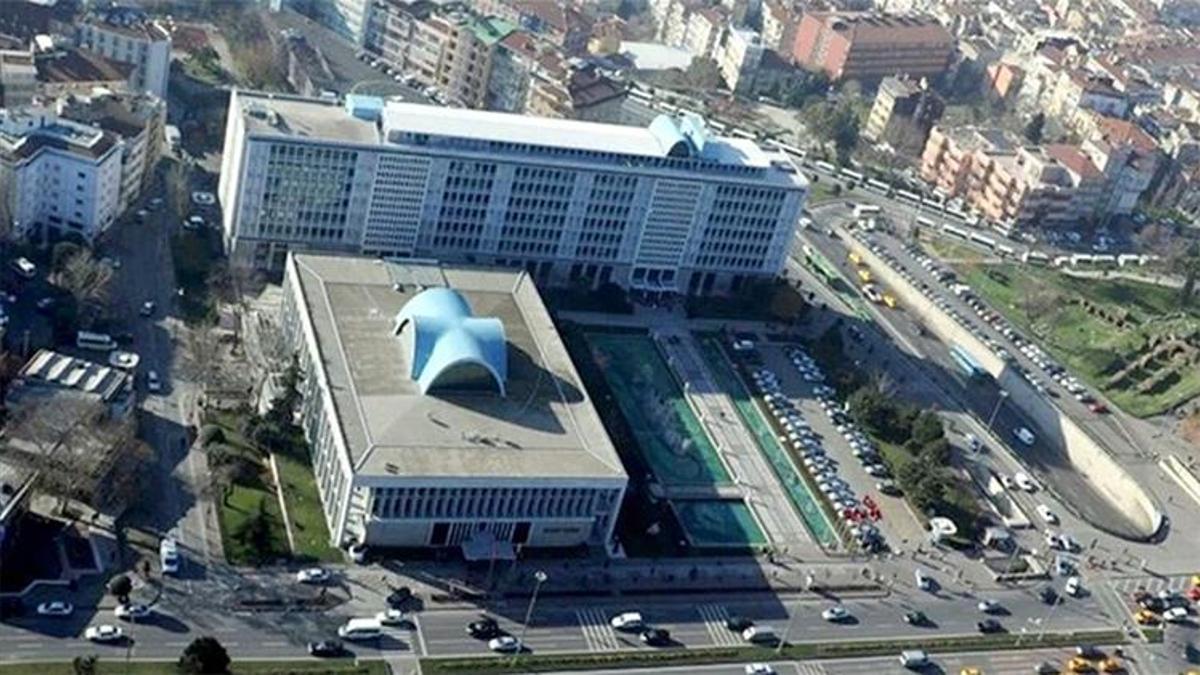 İBB'ye yönelik yolsuzluk soruşturması...  İki isme etkin pişmanlıktan tahliye