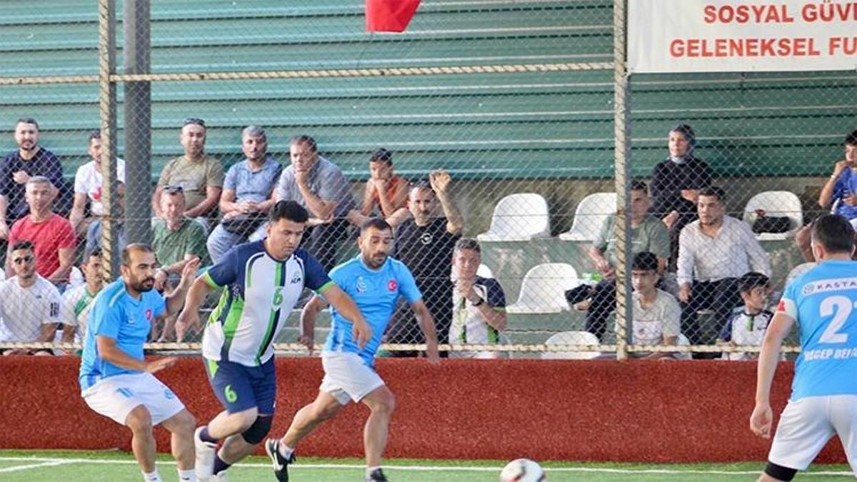 AOSB'nin 11. Futbol Turnuvası'nda final yolculuğu başladı