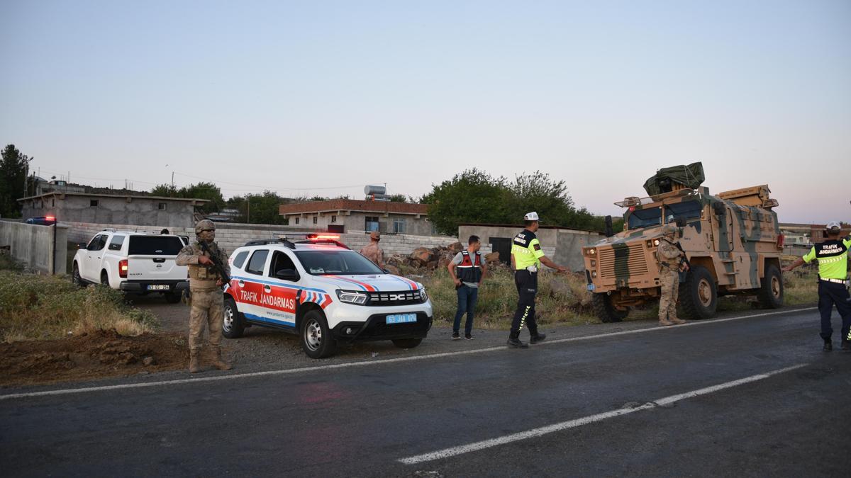 Şanlıurfa'da seyir halindeki otomobile silahlı saldırı: 1 ölü