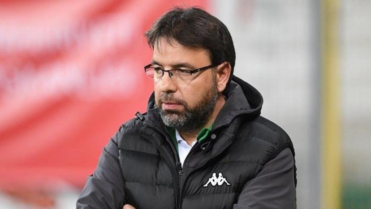 Bursaspor'da görev değişikliği! Pilot takımının başına Fazlı Tan getirildi