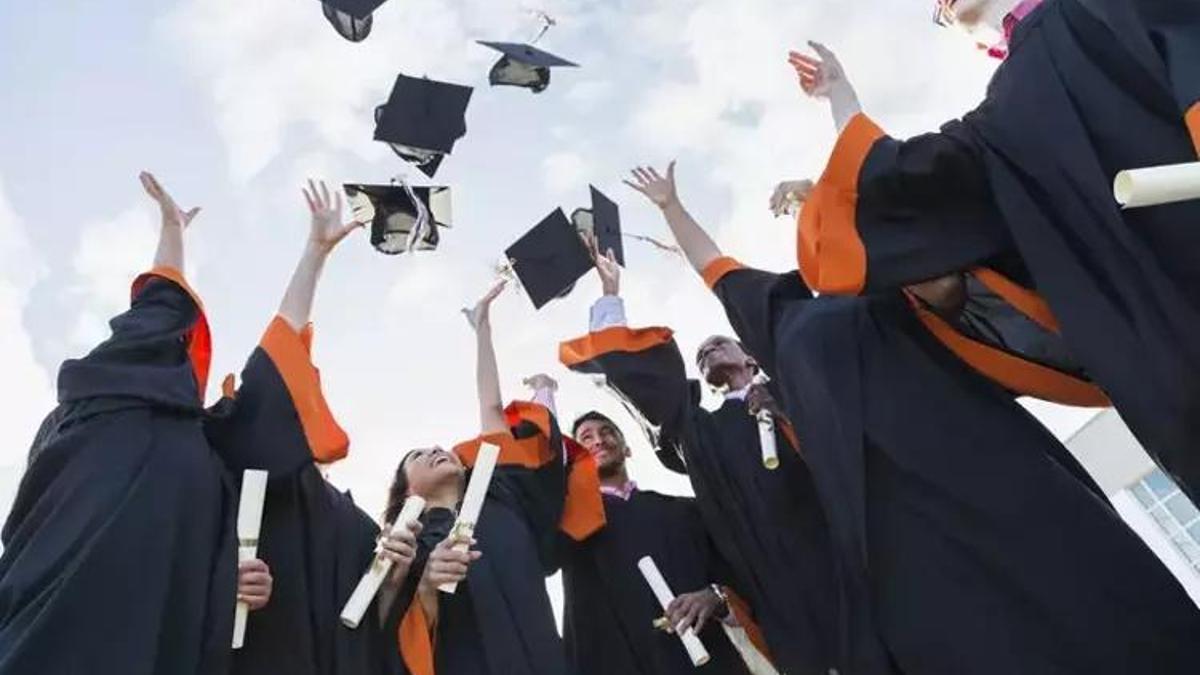 Kısa duygusal anlamlı mezuniyet sözleri | 2025 Mezun olan kızıma, arkadaşıma, yeğenime, kardeşime mezuniyet tebrik mesajları