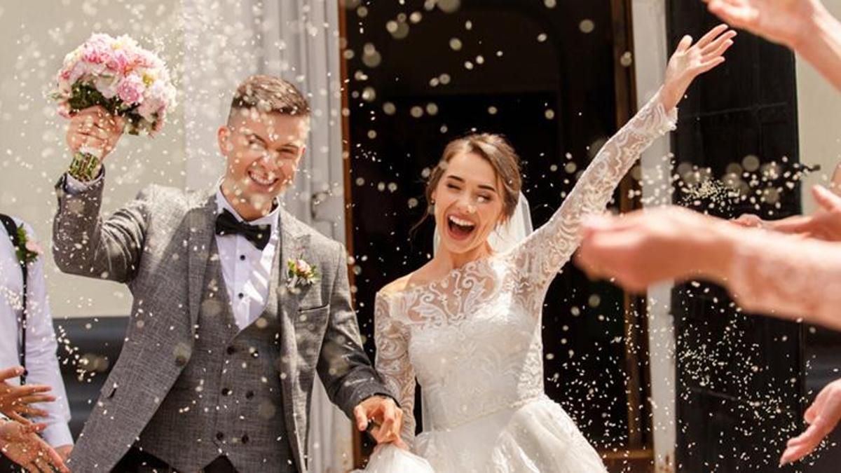 İlk adım Adana'da atıldı! Aile yılı kapsamında yeni evlenecek çiftlere büyük jest