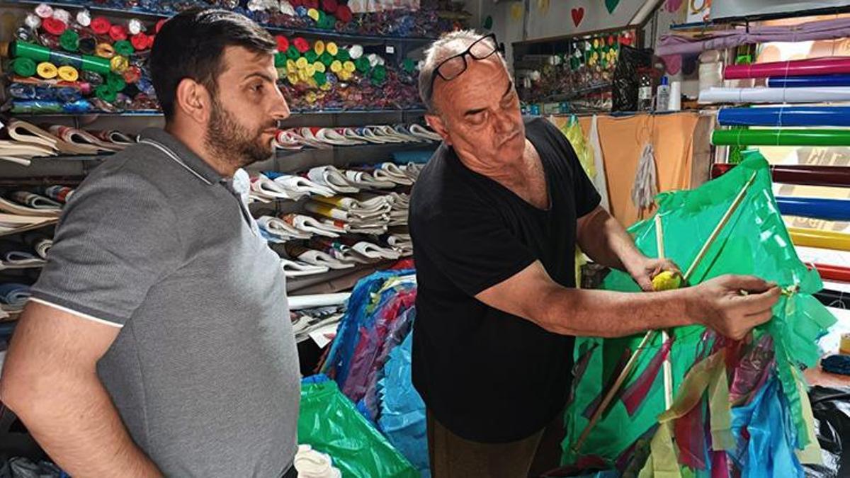 Samsun'da bu işi yapan sadece o var: Siparişlere yetişemiyor! Samsun'da ürettiği el yapımı uçurtmaları Güney Amerika'da uçuyor!