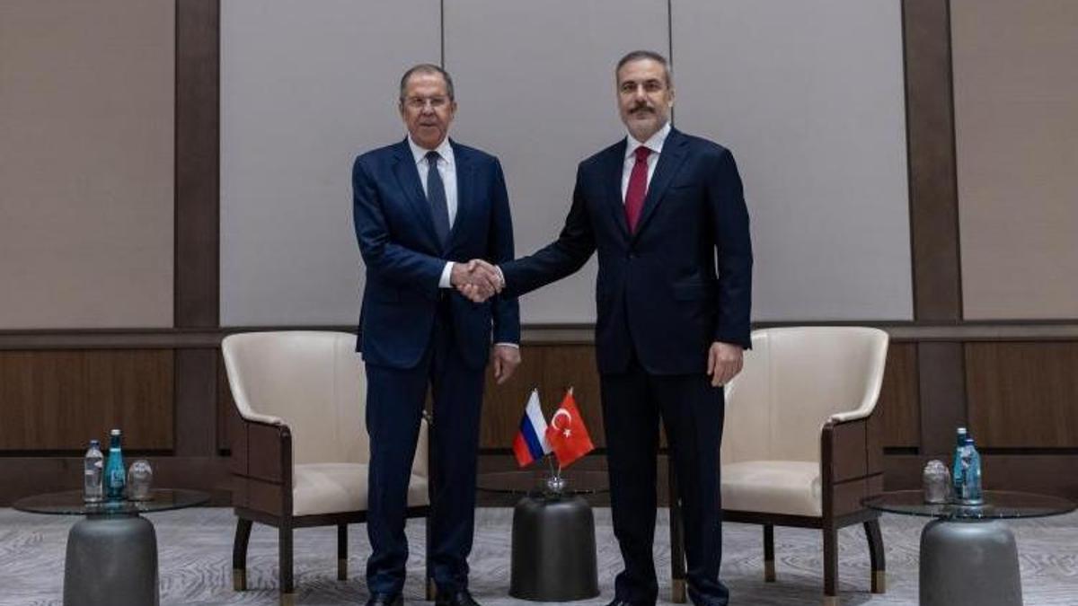 Dışişleri Bakanı Hakan Fidan, Lavrov ile görüştü