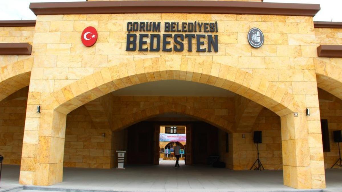 7 bin yıllık geçmiş tuvallere yansıdı! Uluslararası ressamlar Çorum'da buluştu