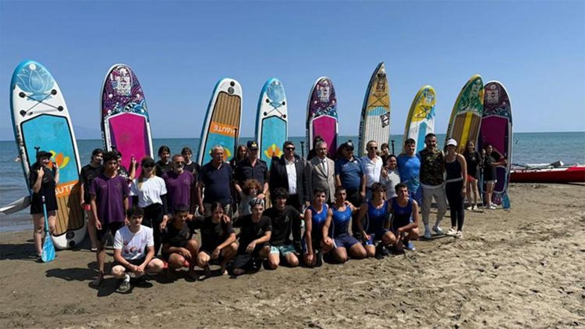 Adana'nın gözdesi Karataş'ta su sporları şöleni! Kürek etkinliği büyük ilgi gördü