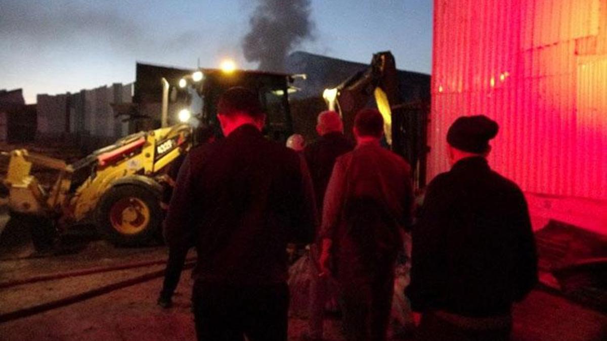 Kütahya'da tahta palet üretimi yapan atölyede korkutan yangın