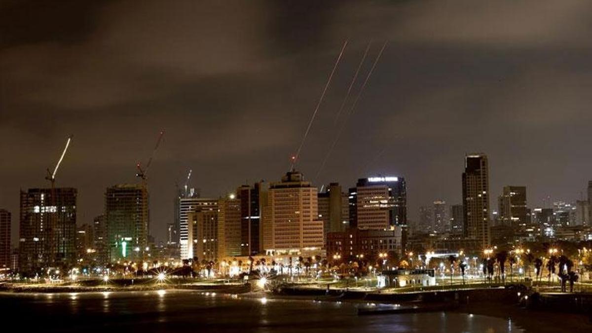 İran füzeleri İsrail'i vuruyor! İsrail Genelkurmay Başkanı: Zor günler bizi bekliyor