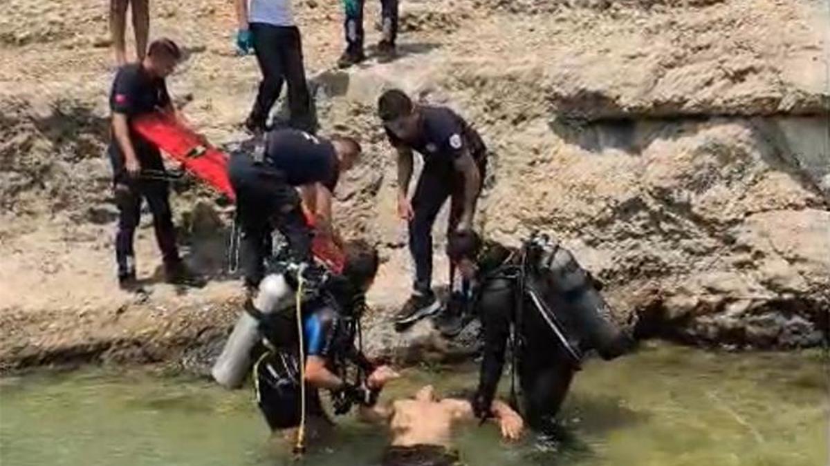 Adana'dan bu kez iyi haber geldi! Seyhan Baraj Gölü'nde kaybolan genci 'kurbağa adamlar' buldu
