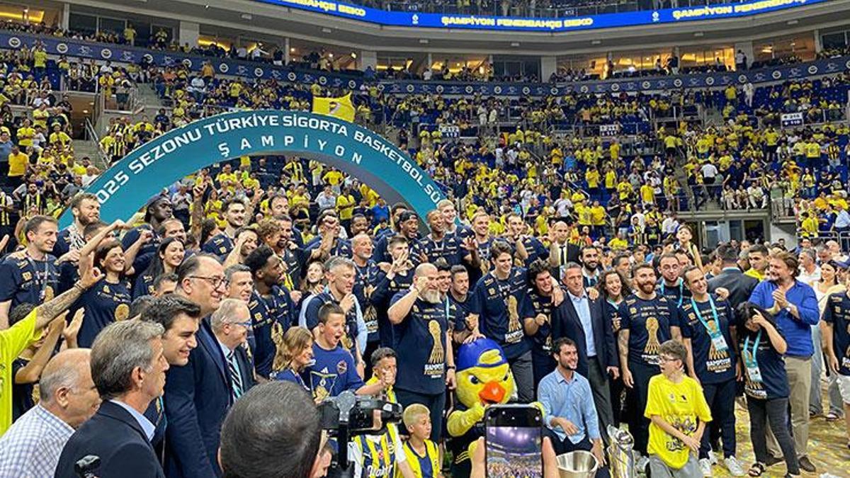 Fenerbahçe Beko, 12. defa şampiyonluğa uzandı