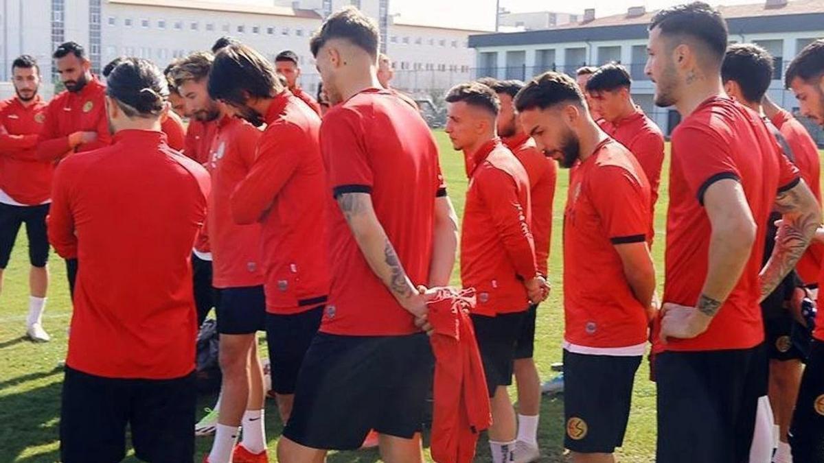 Eskişehirspor'da liste hazır: Transferde isimler belli! 'Kalecimizi bulduk'