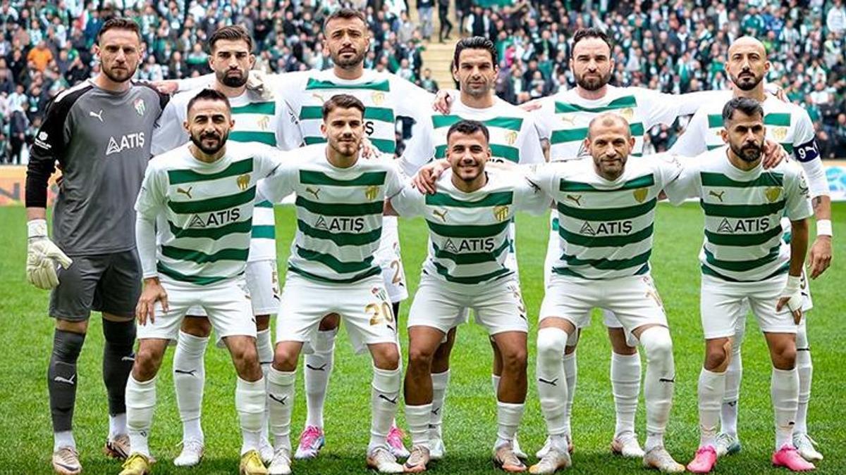 Bursaspor'da deprem! Adem Çağlayan 5 yıldıza kapıyı gösterdi: Artık sizi istemiyorum