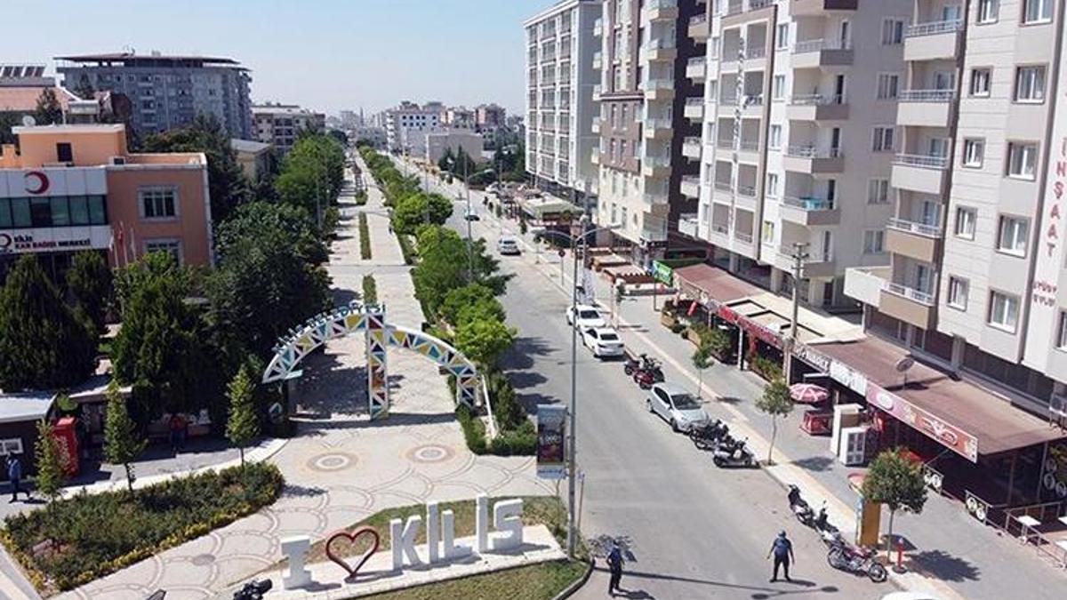 Kiracılara güzel ev sahiplerine kötü haber! Kiralar yüzde 50 düştü: 'Fiyatlar dibe vurdu'
