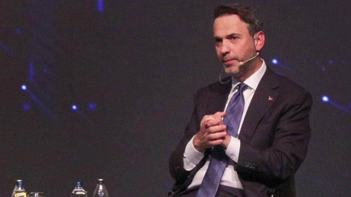 Enerji ve Tabii Kaynaklar Bakanı Alparslan Bayraktar: Süreleri kısaltacak bir reform paketi inşallah bu hafta mecliste yasalaşacak