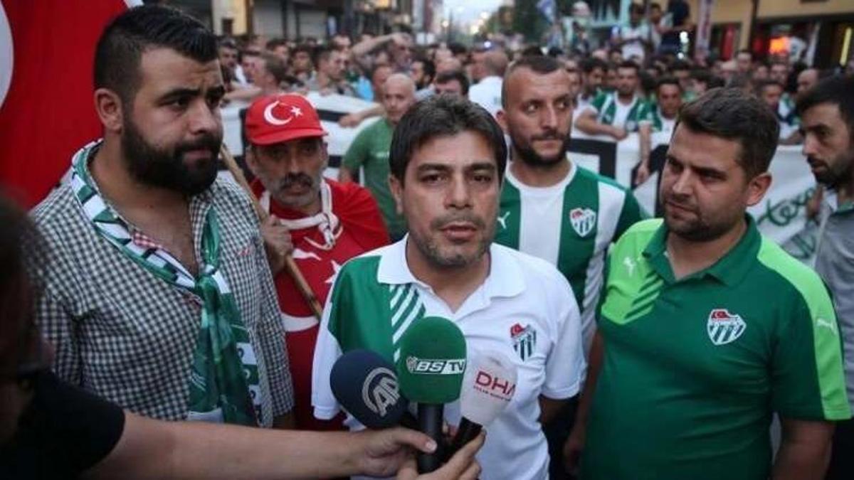 Bursasporluları yıkan haber: Mehmet Güzelsöz kalp krizi geçirdi