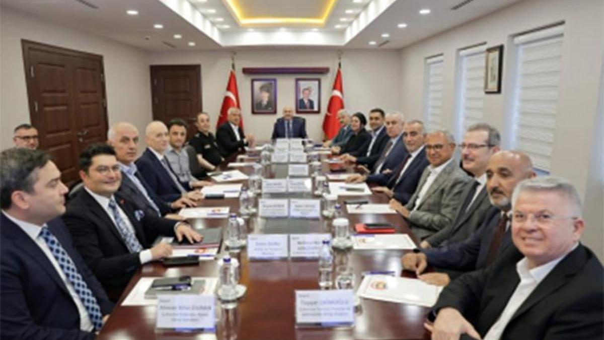Uluslararası Adana Lezzet Festivali'nin üst kurul toplantısı yapıldı