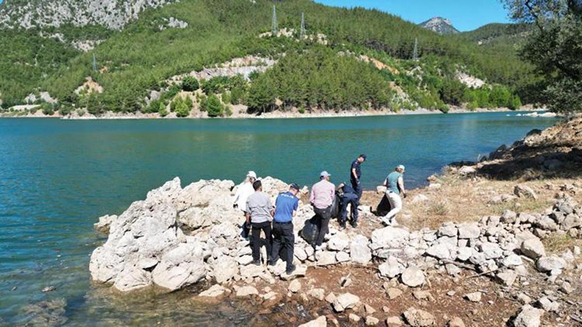 Feke'de orman yangınlarına karşı ortak çevre temizliği