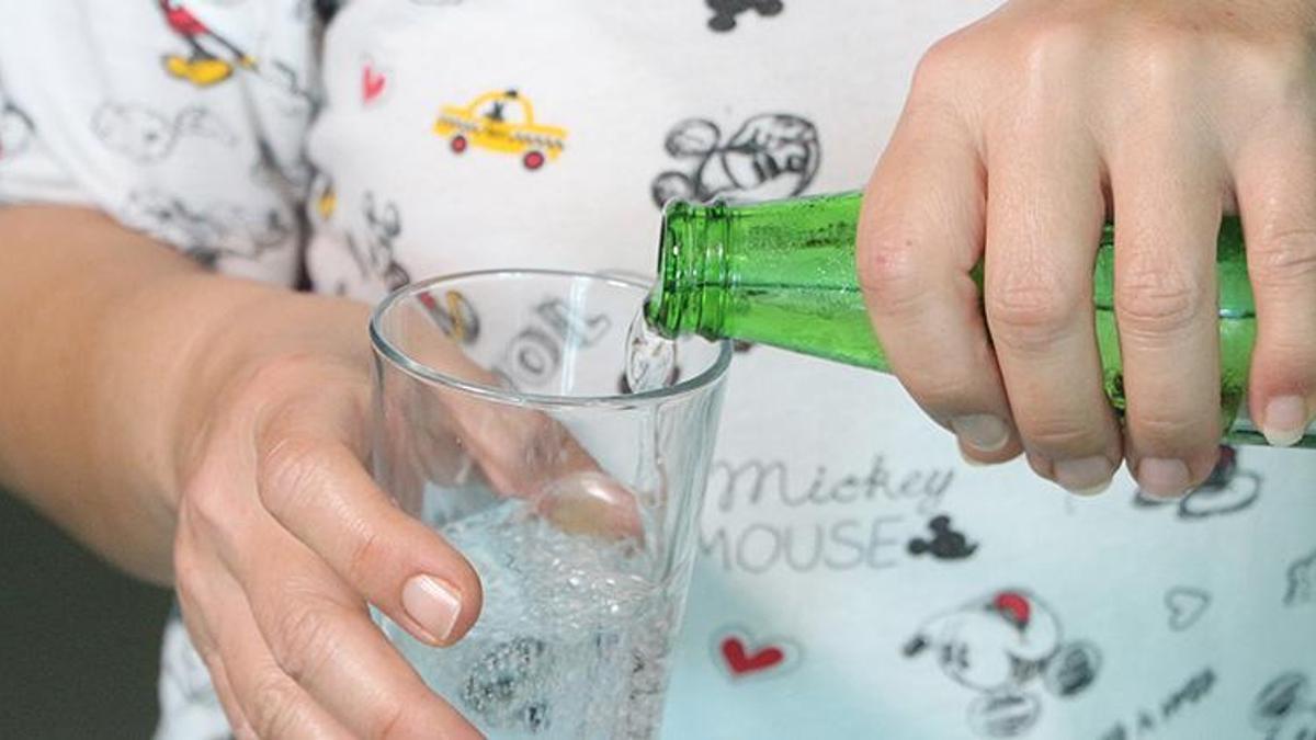 Cam şişelerde mikroplastik iddiasına Adana'dan bilimsel yanıt: Handikaplar var!