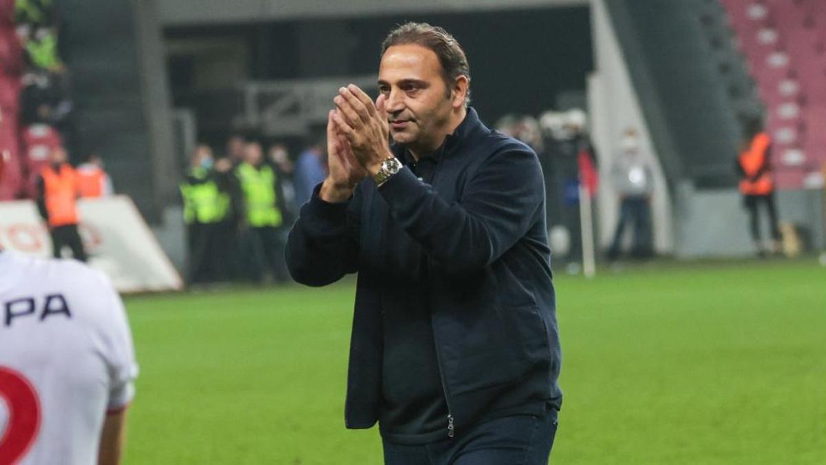 Samsunspor Futbol Direktörü Çapa: Tavsiyelerin değil, ihtiyaçların olduğu bölgelere transfer yapıyoruz
