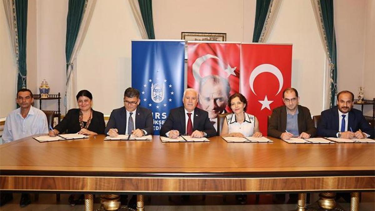 Bursa'da imzalar atıldı! Zam oranları belli oldu: En düşük maaş 60 bin TL olacak