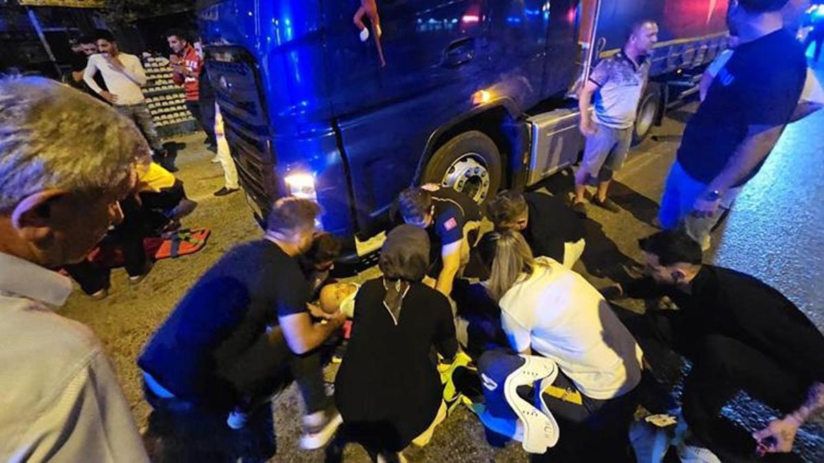 Bursa'da akıl almaz kaza! Kafası tırın altına girdi, taktığı kaskı hayatını kurtardı