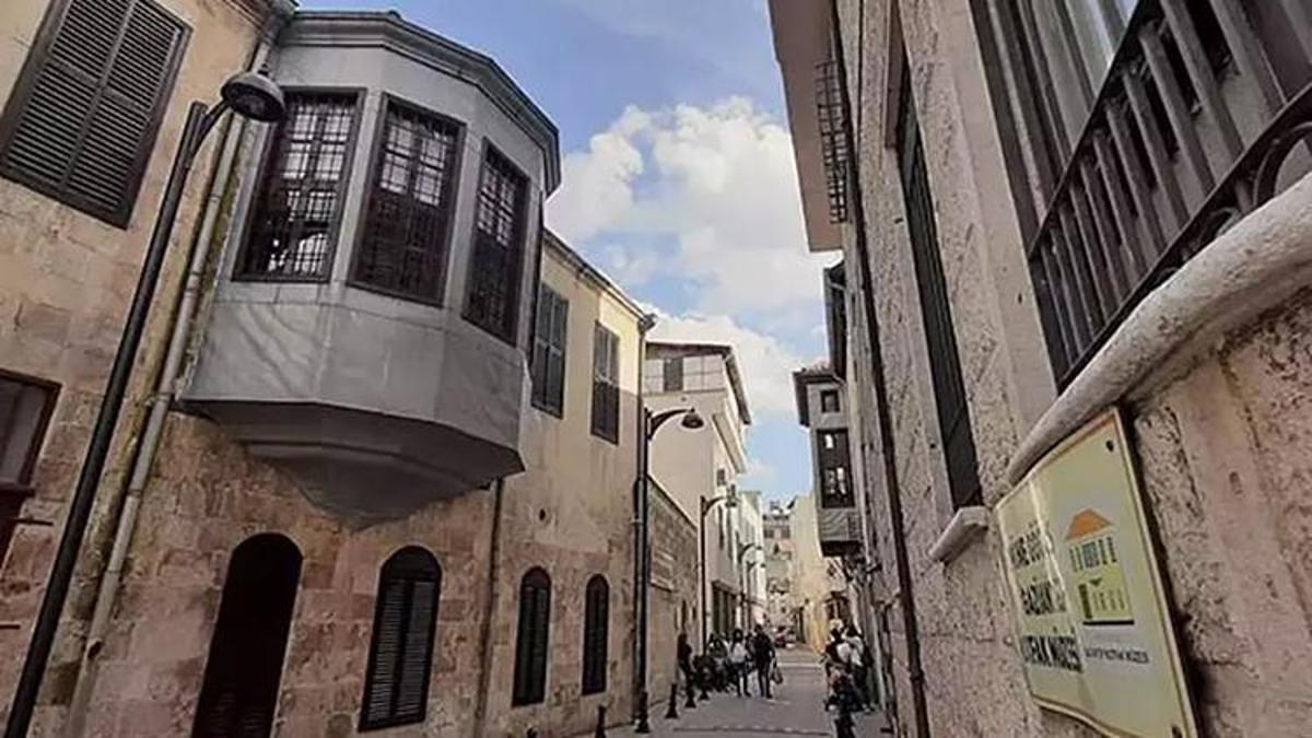 Gaziantep ilçeleri, nüfusu ve tarihi