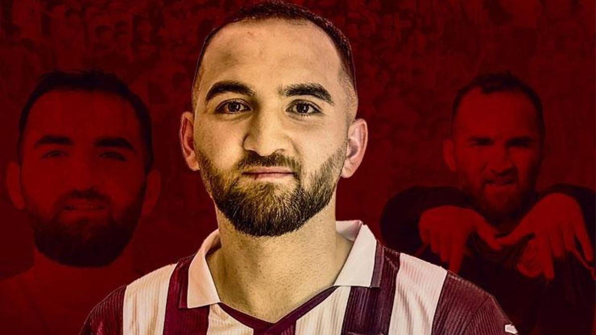 Elazığspor 10 numara Erkan Eyibil'e resmen imza attırdı